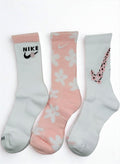 3 Pairs NWOT NIKE Floral Style Cotton Crew Socks Dri-Fit Size MEDIUM