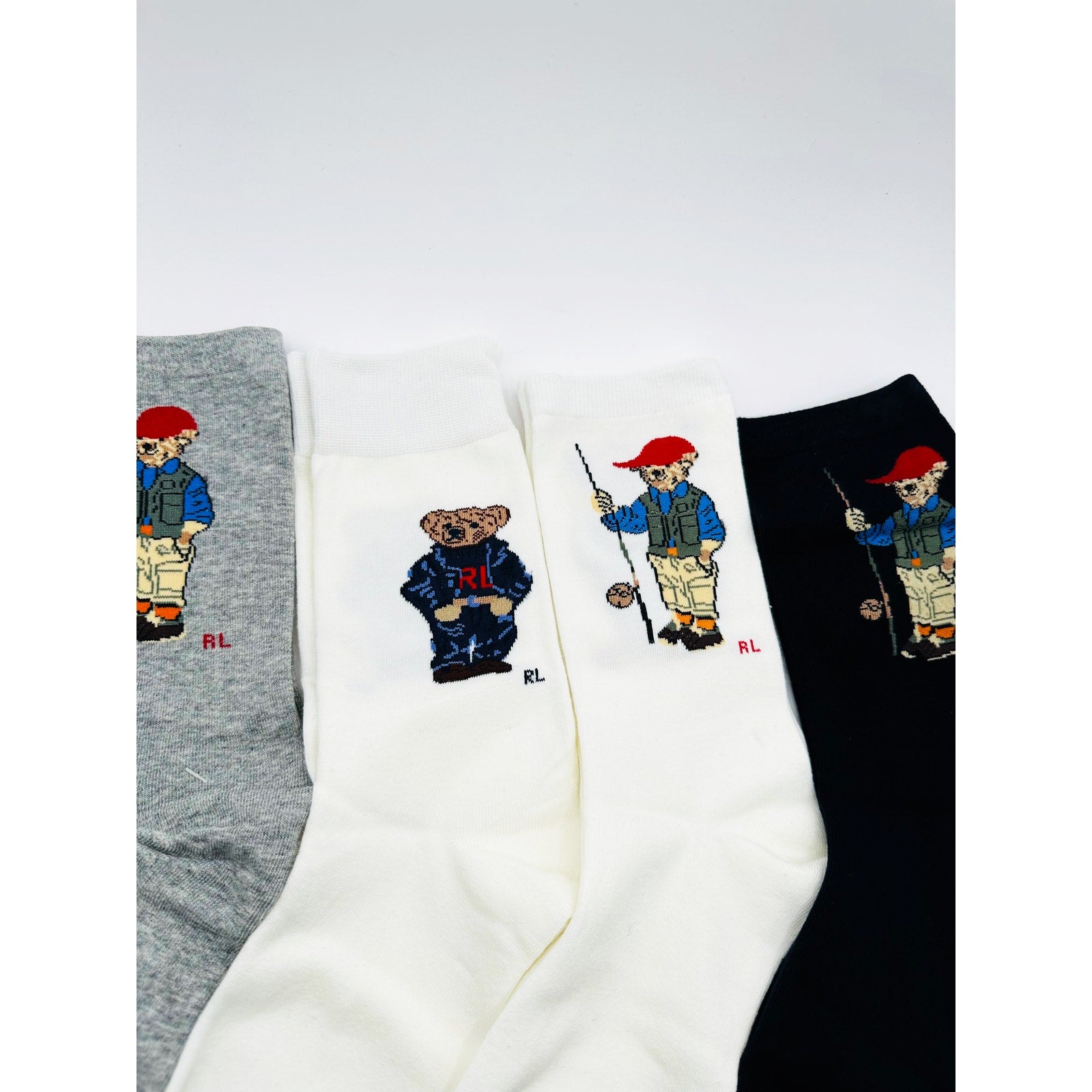 4 pairs NWT POLO Ralph Lauren Bear-motif Socks size Medium 6-10