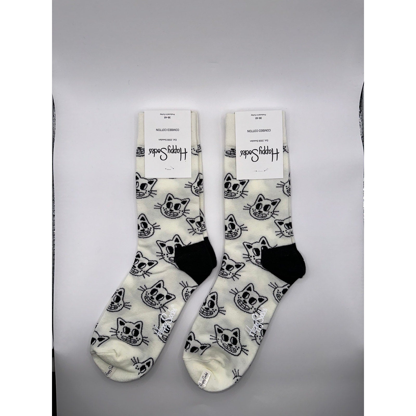 2 Pairs Happy Socks White Cat Half Calf Size Medium Unisex