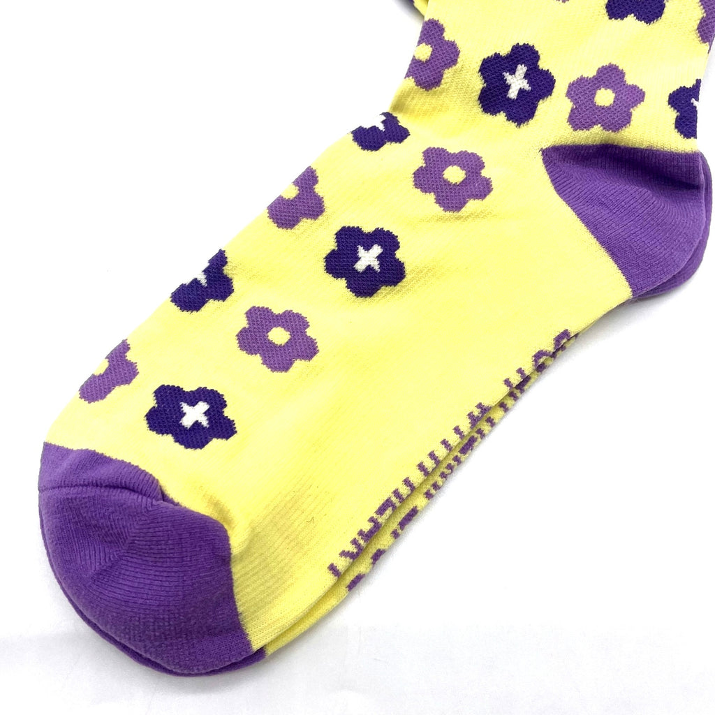 1 Pair FIGS Compression 'Flowers' Yellow & Purple Socks Size Medium