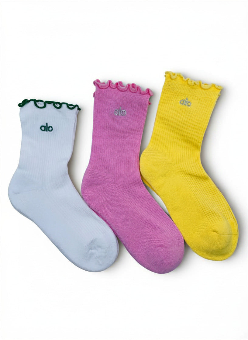 3 Pairs Alo Yoga Women's Lettuce Edge Sock Medium
