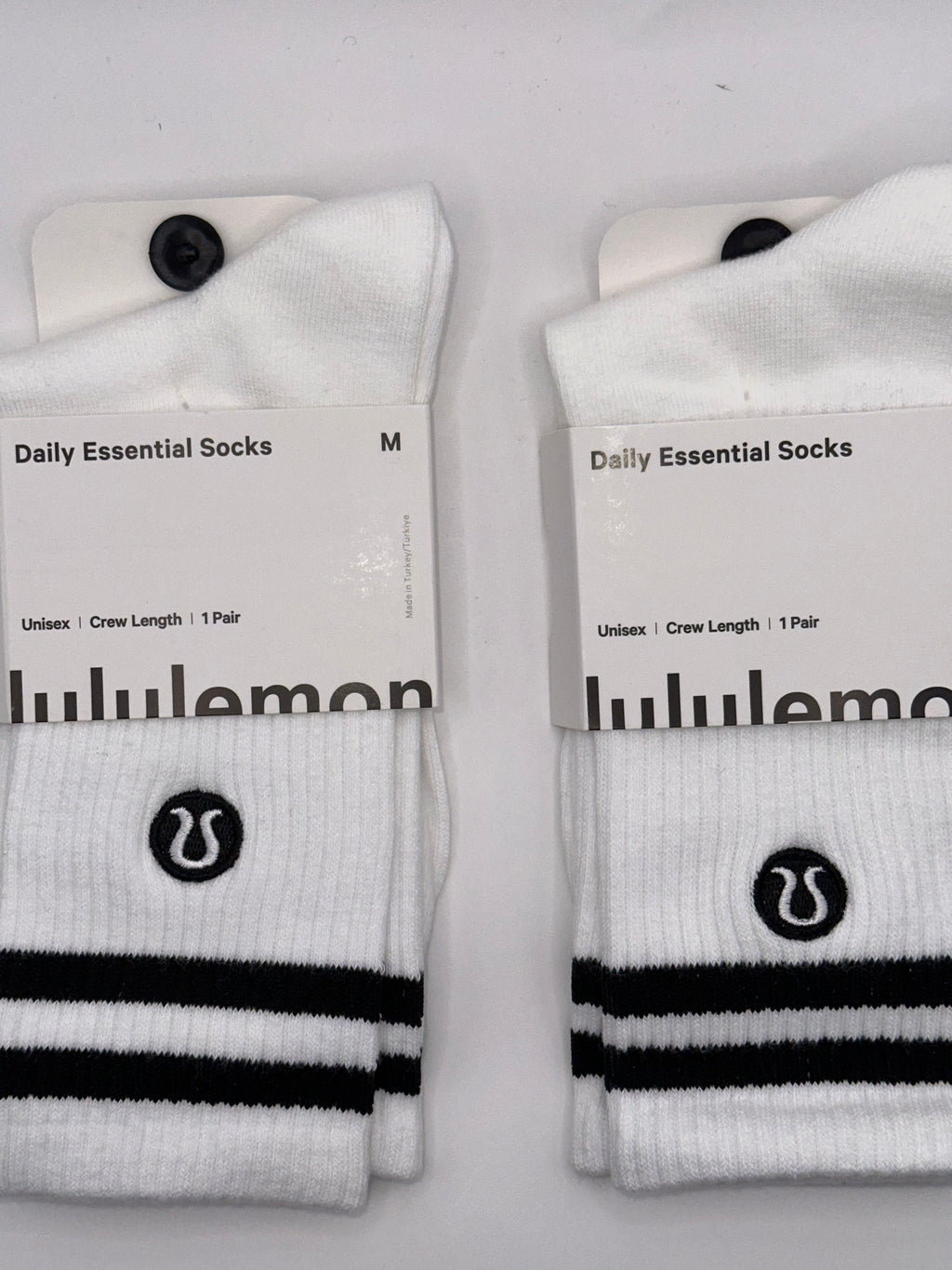 2 Pairs Lululemon Unisex Daily Essential Crew Socks - Medium NWT