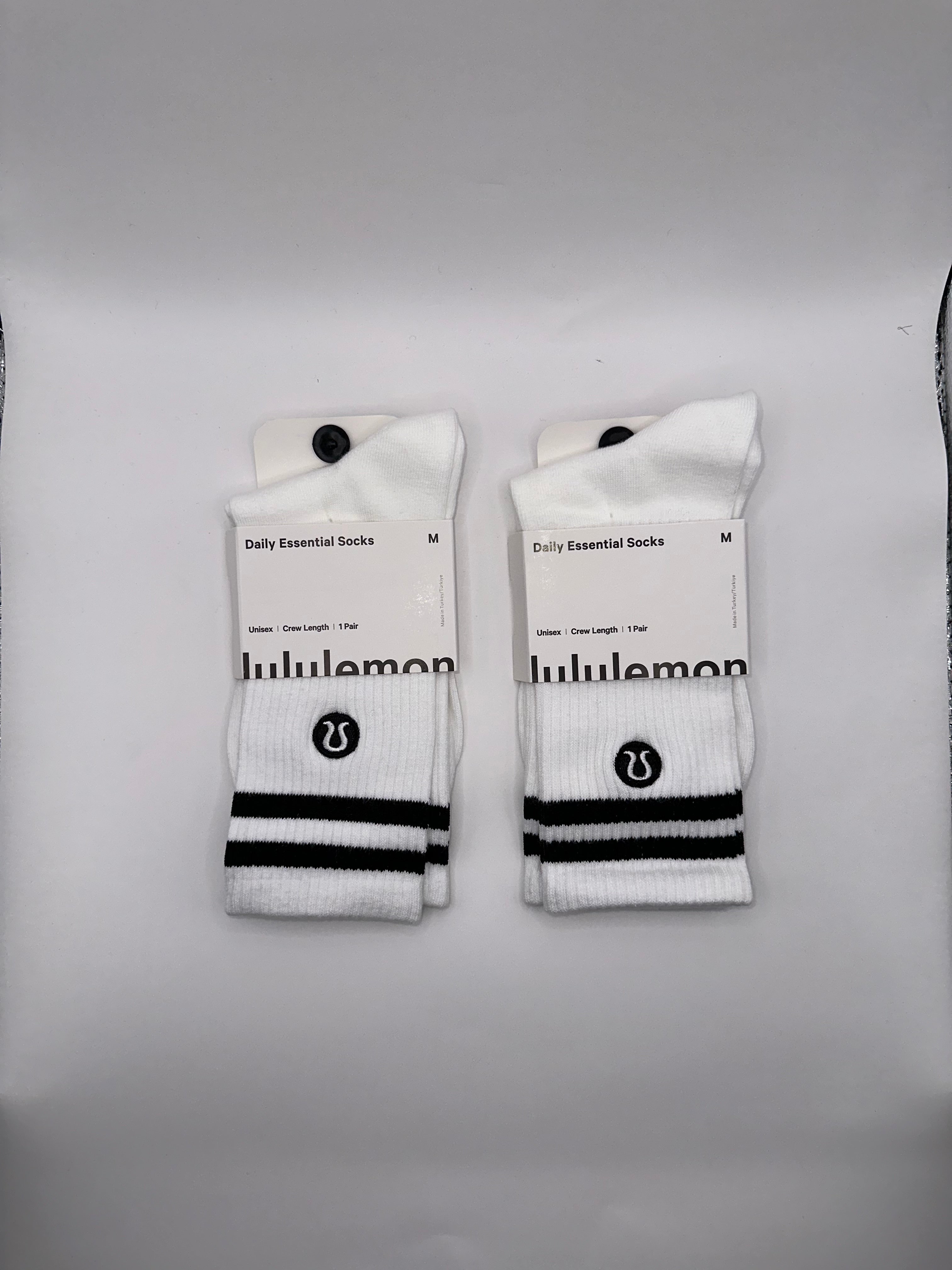 2 Pairs Lululemon Unisex Daily Essential Crew Socks - Medium NWT