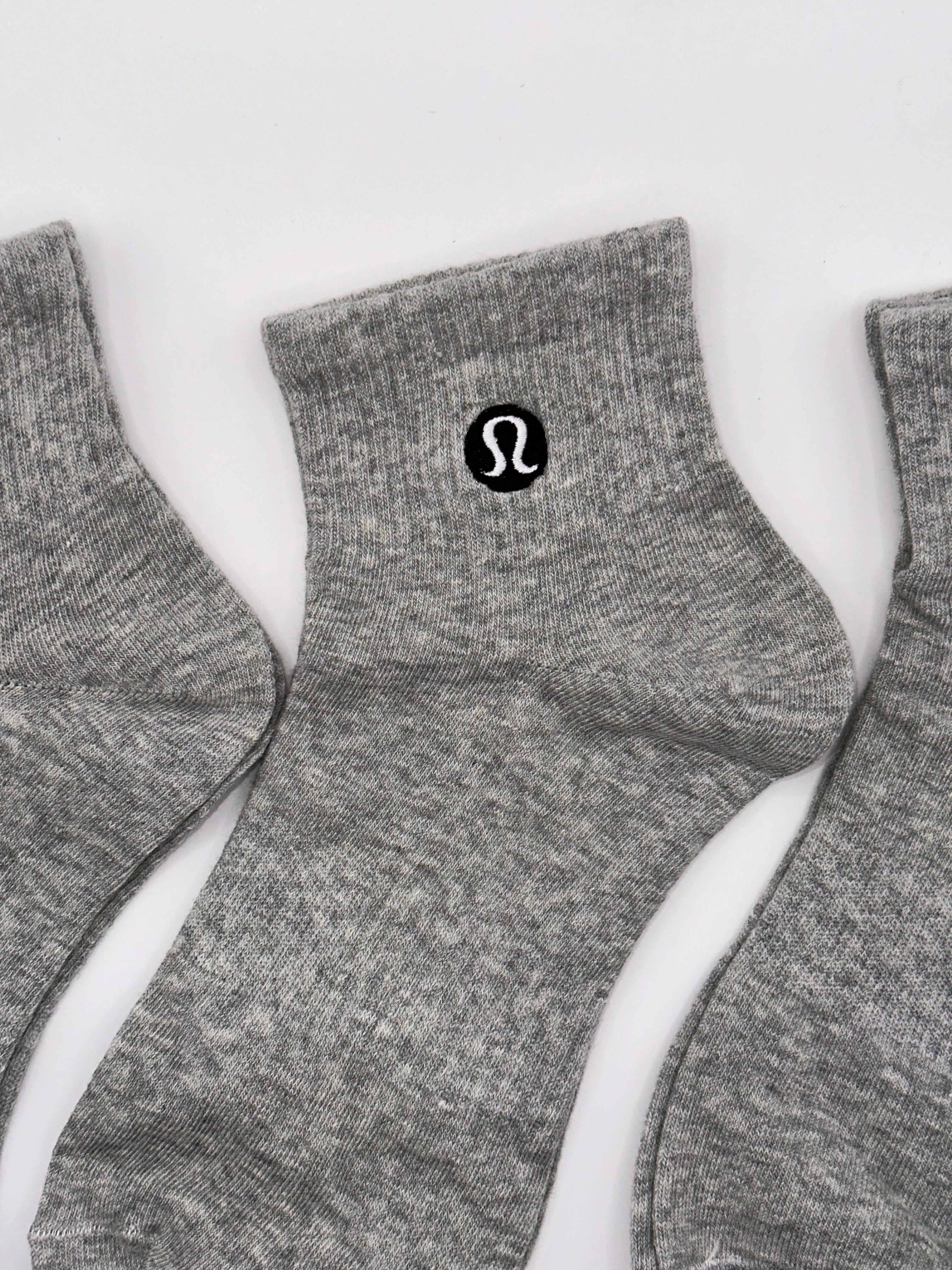 3 Pairs Lululemon Women's Daily Stride Quarter Socks - M-L