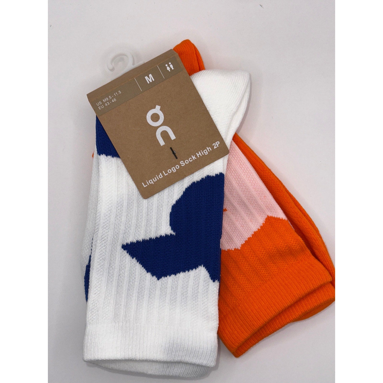 2 Pairs NWT On Cloud Mid Socks Size Medium Unisex