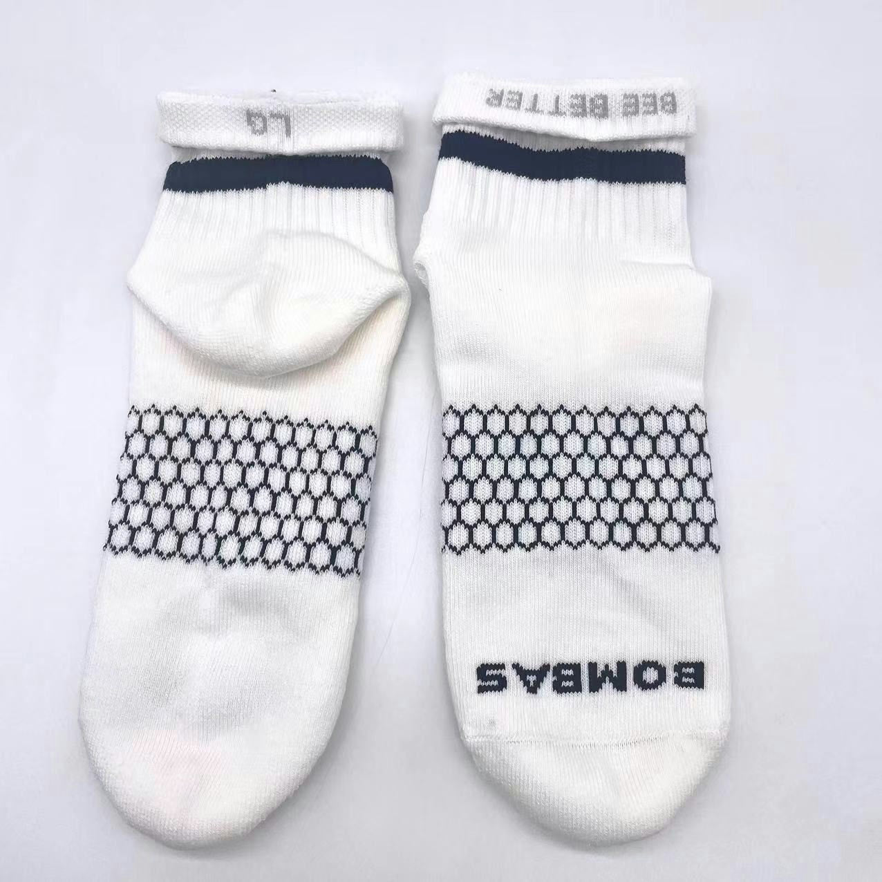 3 Pairs Bombas Stripe Quarter Socks Size Large