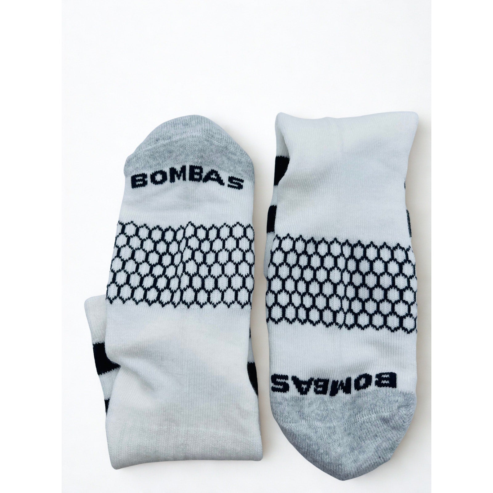 4 Pairs Bombas Stripe Quarter Socks Size Large 8-12