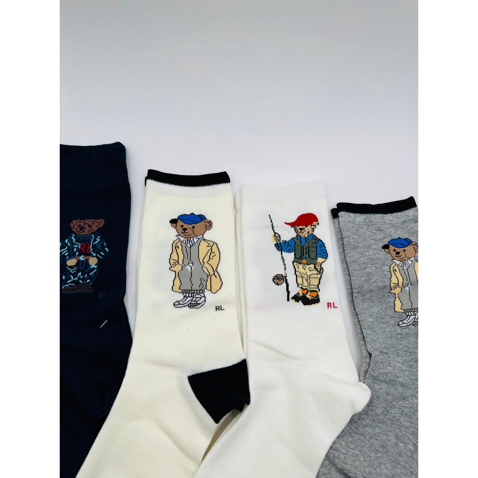 4 pairs NWT POLO Ralph Lauren Bear-motif Socks size Medium 6-10
