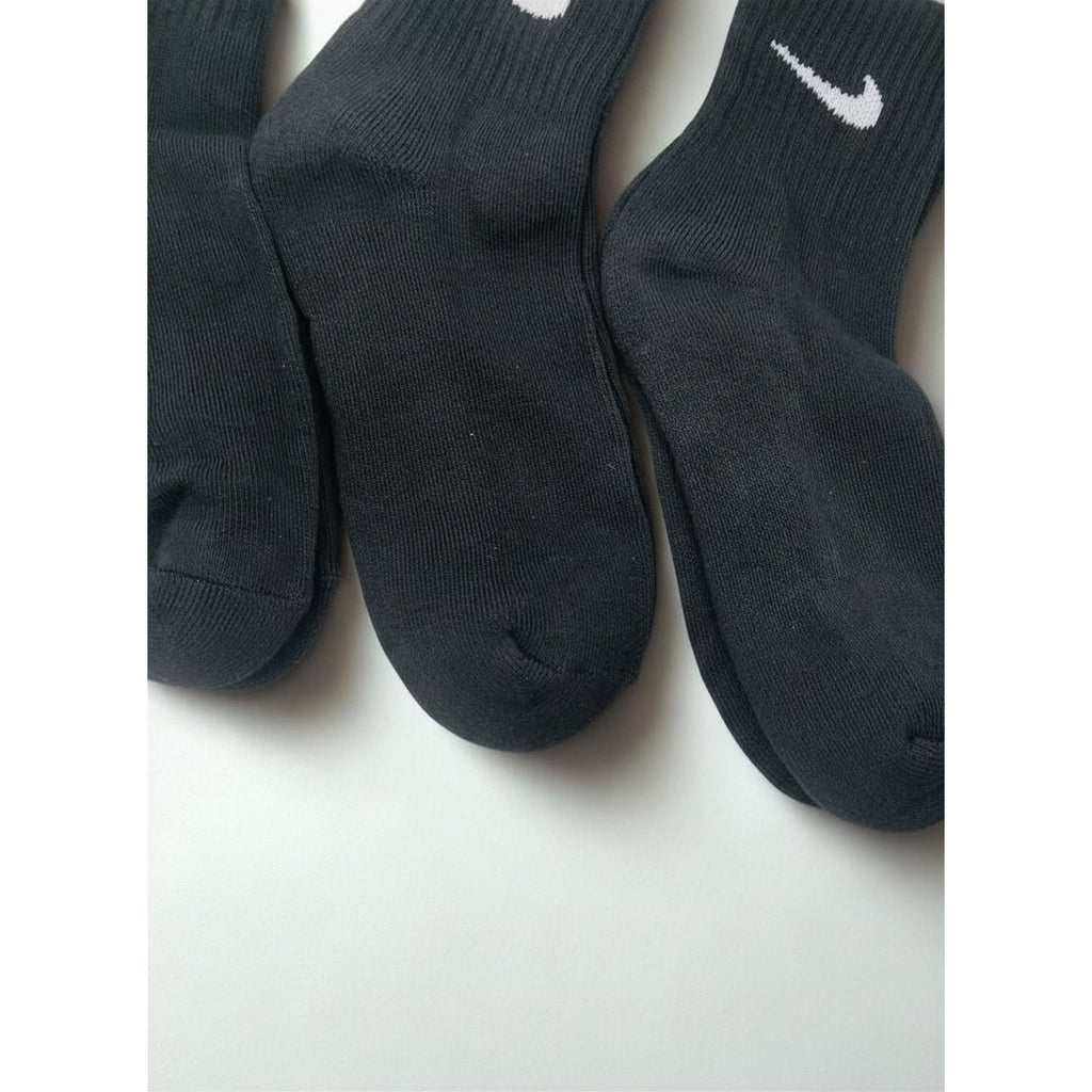 3 Pairs NWOT NIKE Black Cotton Quarter Socks Dri Fit Size Medium