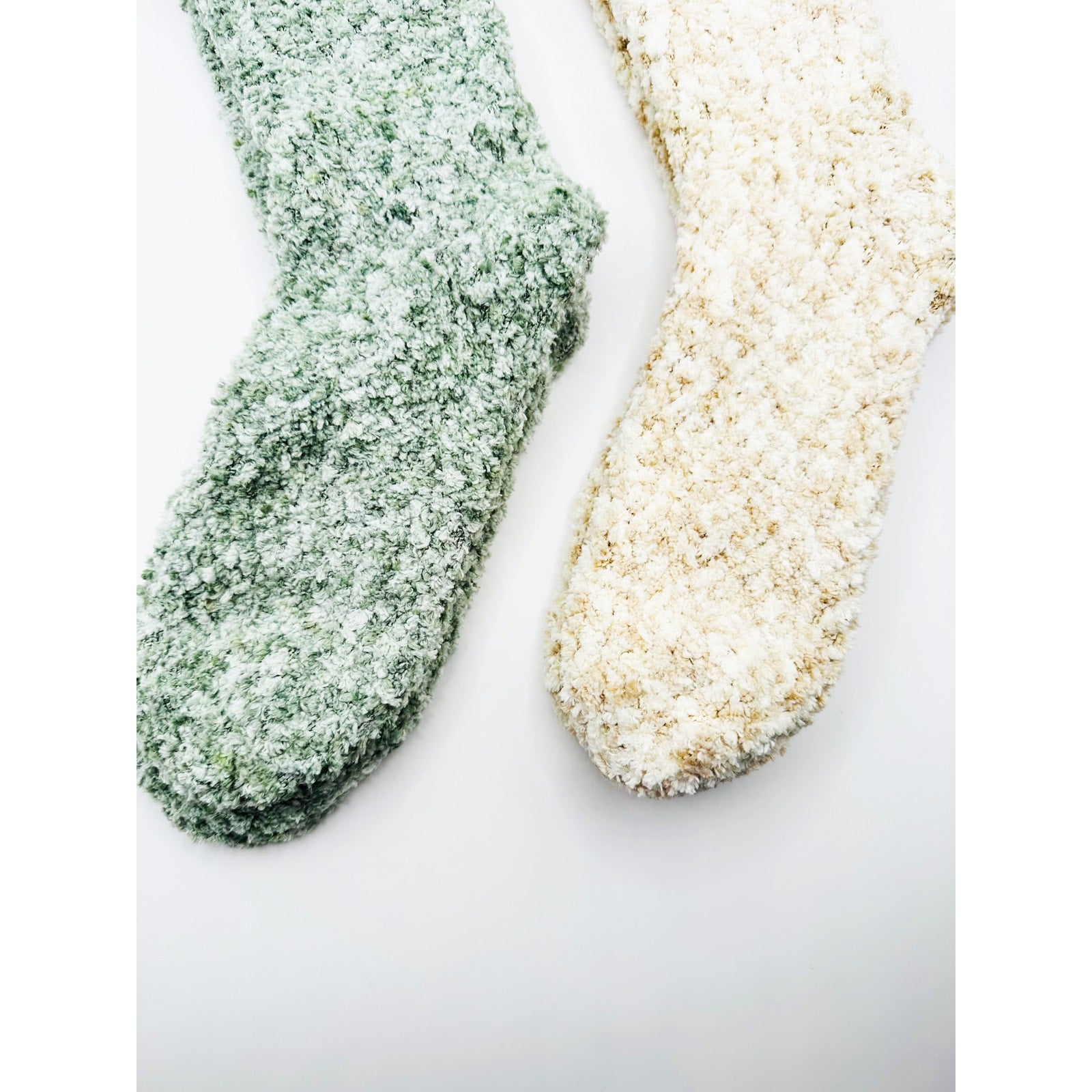 UGGS Fuzzy Cozy Socks One Size 2 Pairs Adult Women