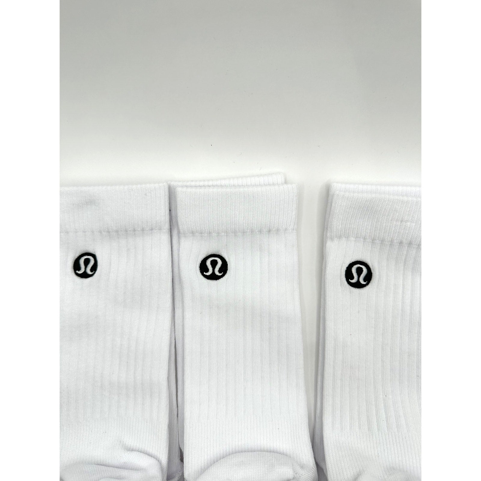 3 Pairs Lululemon Daily Stride Ribbed Crew Socks Black Logo - M/L NWOT