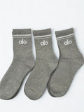 3 Pairs Alo Yoga Unisex Throwback Sock M/L fits sizes 8 – 11 Gray