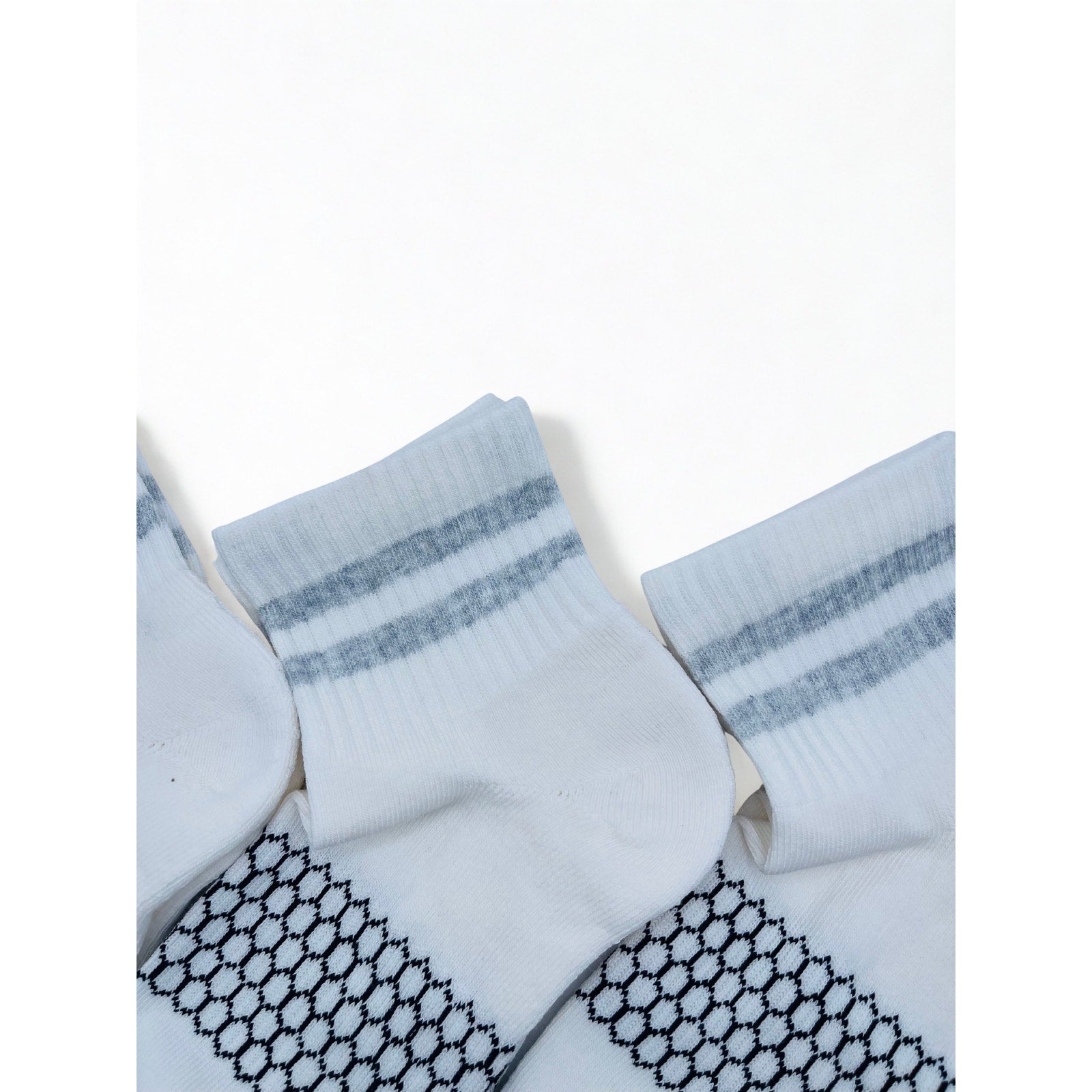 3 Pairs Bombas Quarter Socks Size Medium 6-10