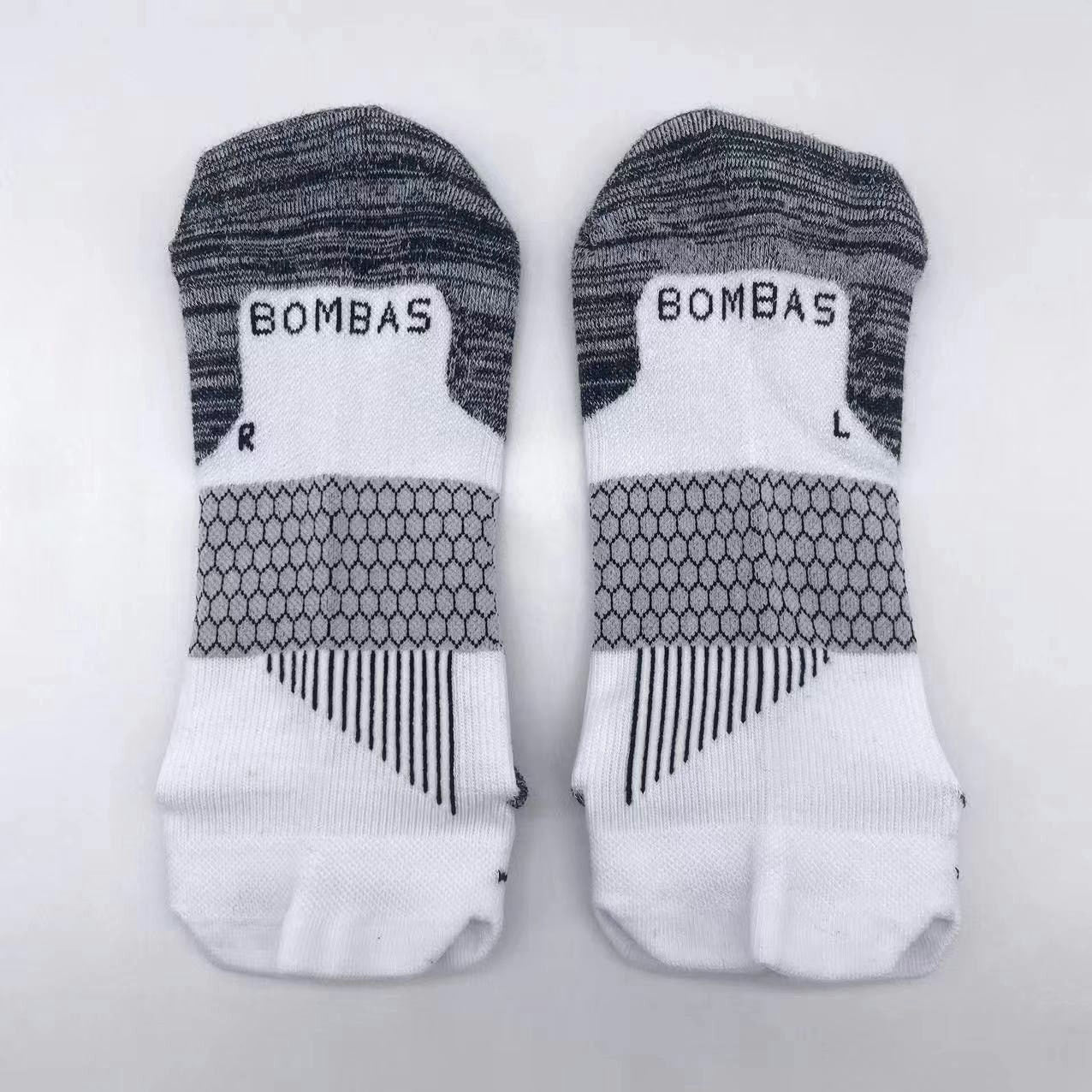 12 Pairs Bombas Performance Hextec Ankle Socks Medium NWOT
