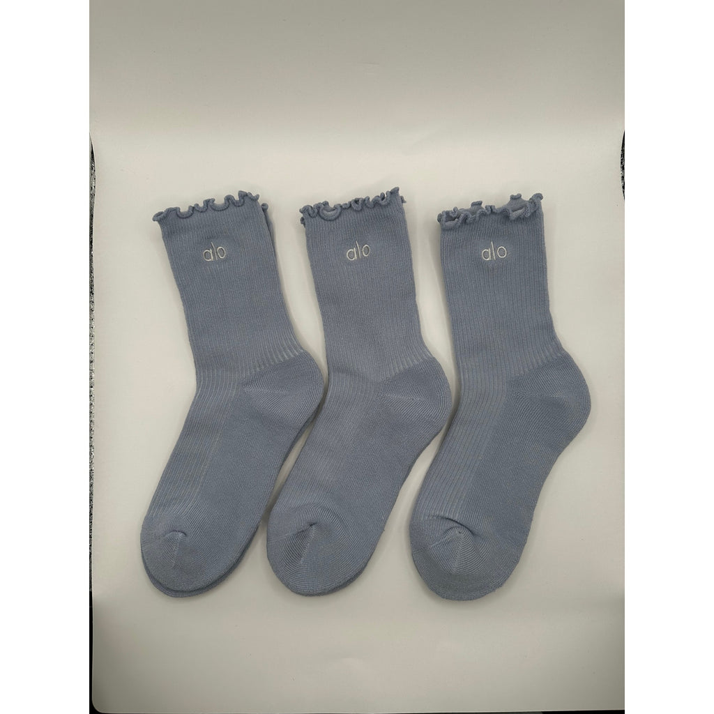 3 Pairs Alo Yoga Women's Lettuce Edge Sock M/L fits sizes 8 – 11 Light Blue