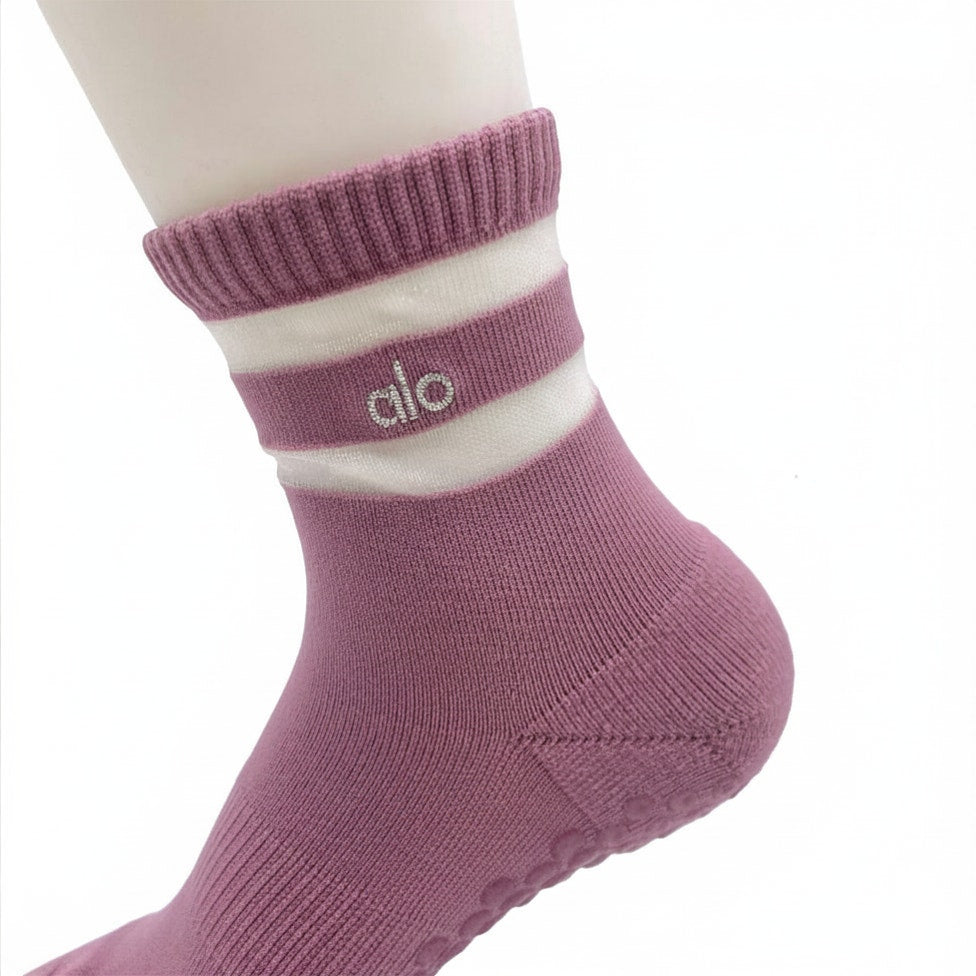 3 Pairs Alo Yoga Women's Pulse Grip Sock Size M for shoe size 6-10