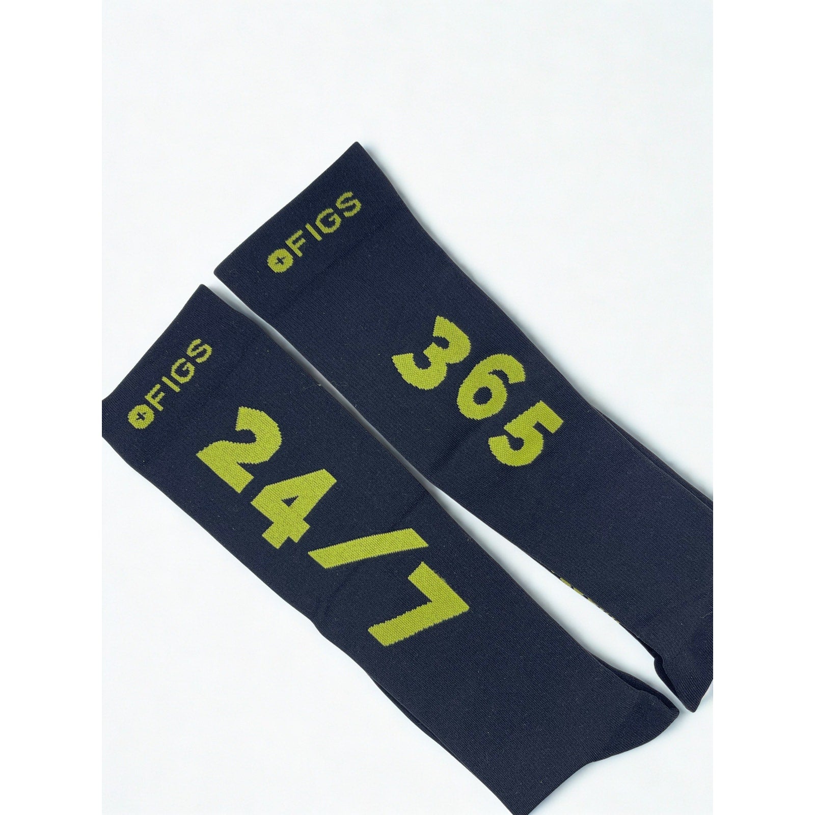 1 Pair FIGS Compression '365' Socks Size Medium