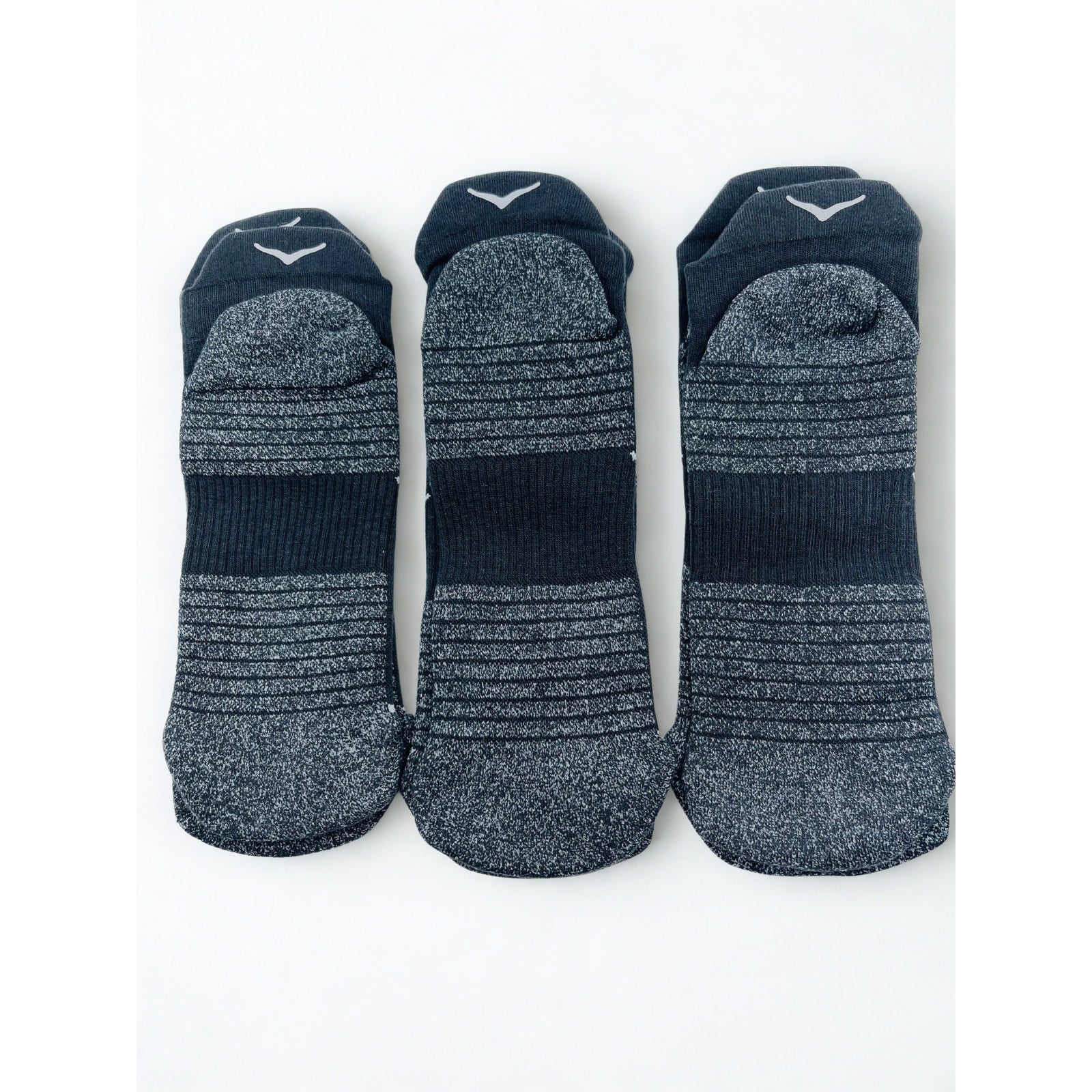 3 Pairs HOKA Time To Fly No Show Socks  Unisex L , NWOT