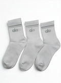 3 Pairs Alo Yoga Unisex Throwback Sock M/L fits sizes 8 – 11 White & Gray