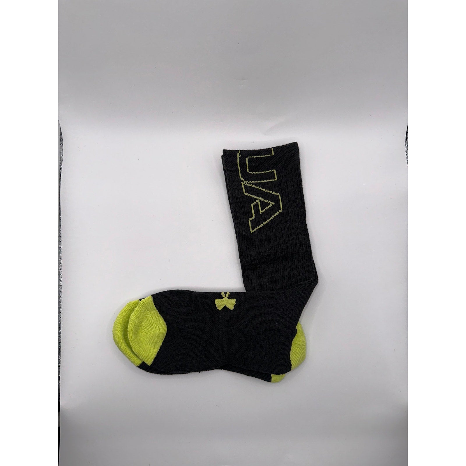 Under Armour Men's Cushioned Crew Performance Socks 3 Pairs - Large