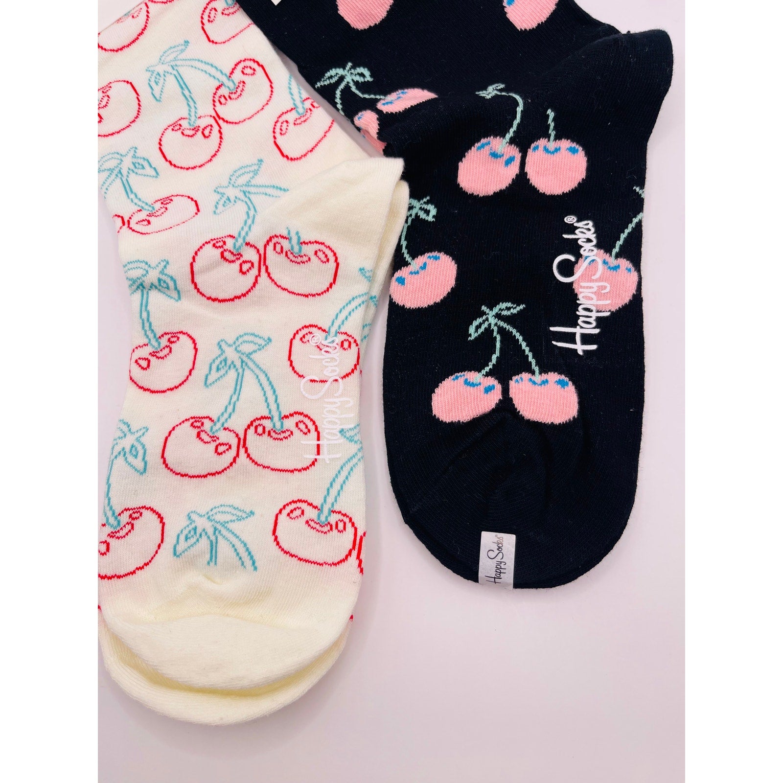 2 Pairs Happy Socks Size Medium Unisex NWT