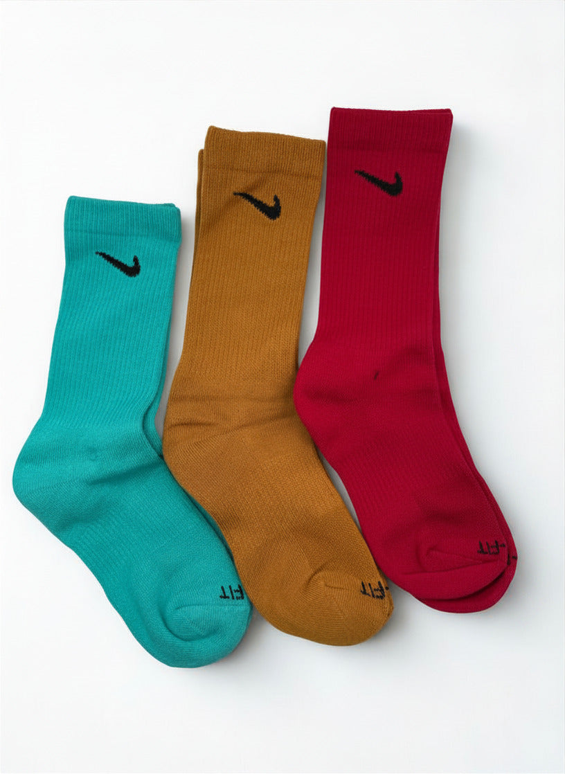 3 Pairs NIKE Everyday Plus Cushioned Crew Socks Colorful Dri-Fit Size Medium
