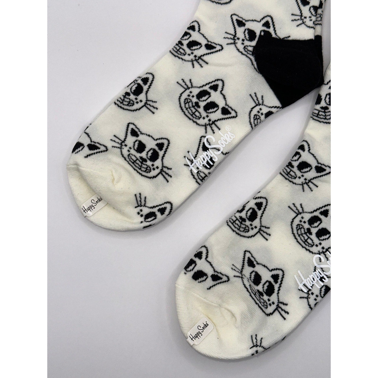 2 Pairs Happy Socks White Cat Half Calf Size Medium Unisex