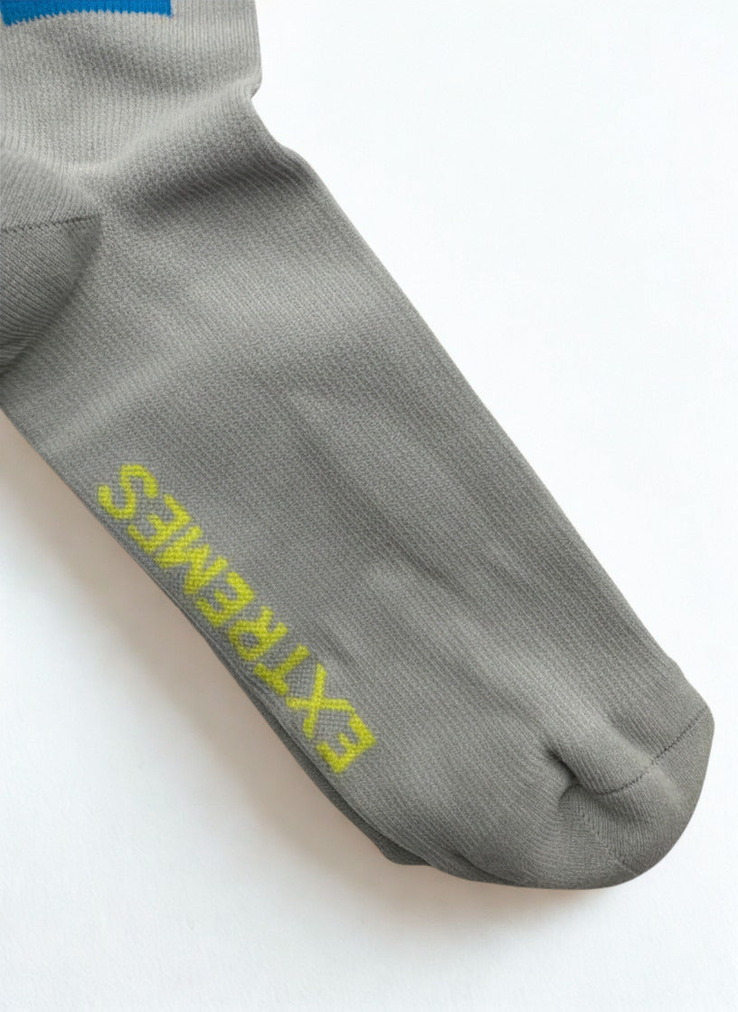 1 Pair FIGS Compression Socks Size Large