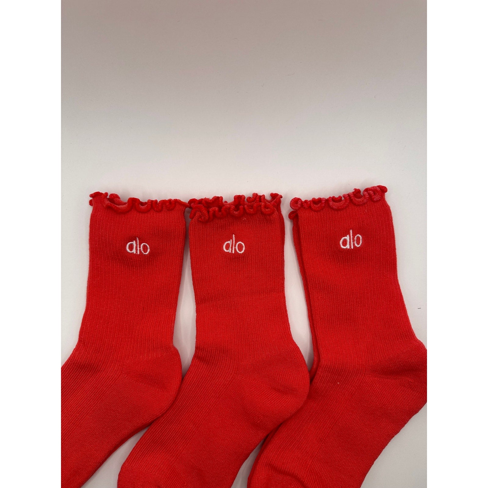 3 Pairs Alo Yoga Women's Lettuce Edge Sock M/L fits sizes 8 – 11 Red