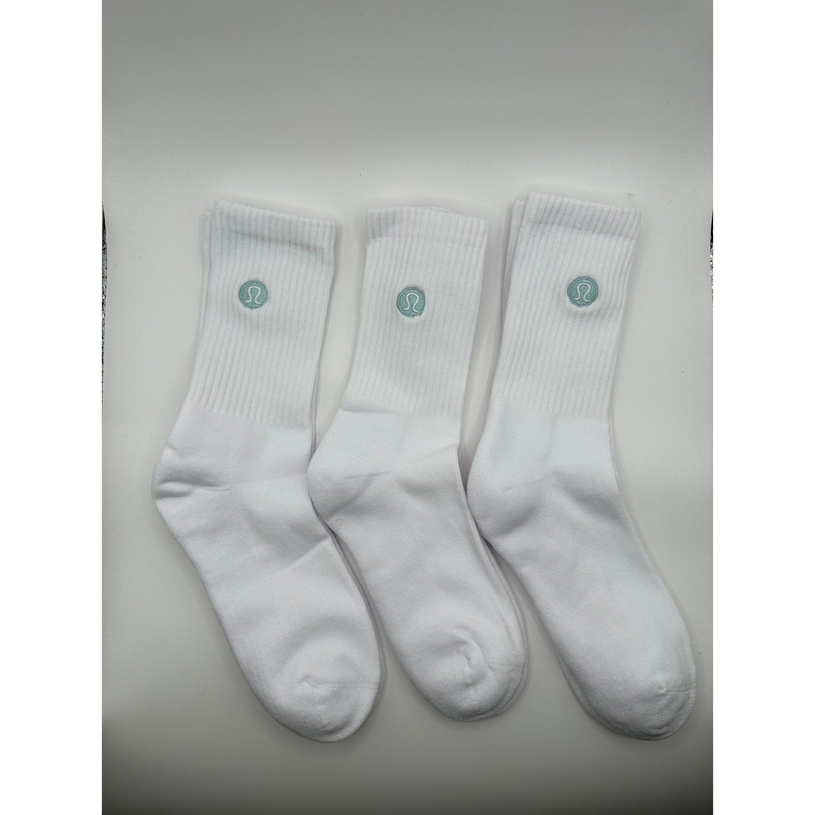 $2/Pair 3 Pairs Lululemon Unisex Daily Essential Crew Socks - M/L