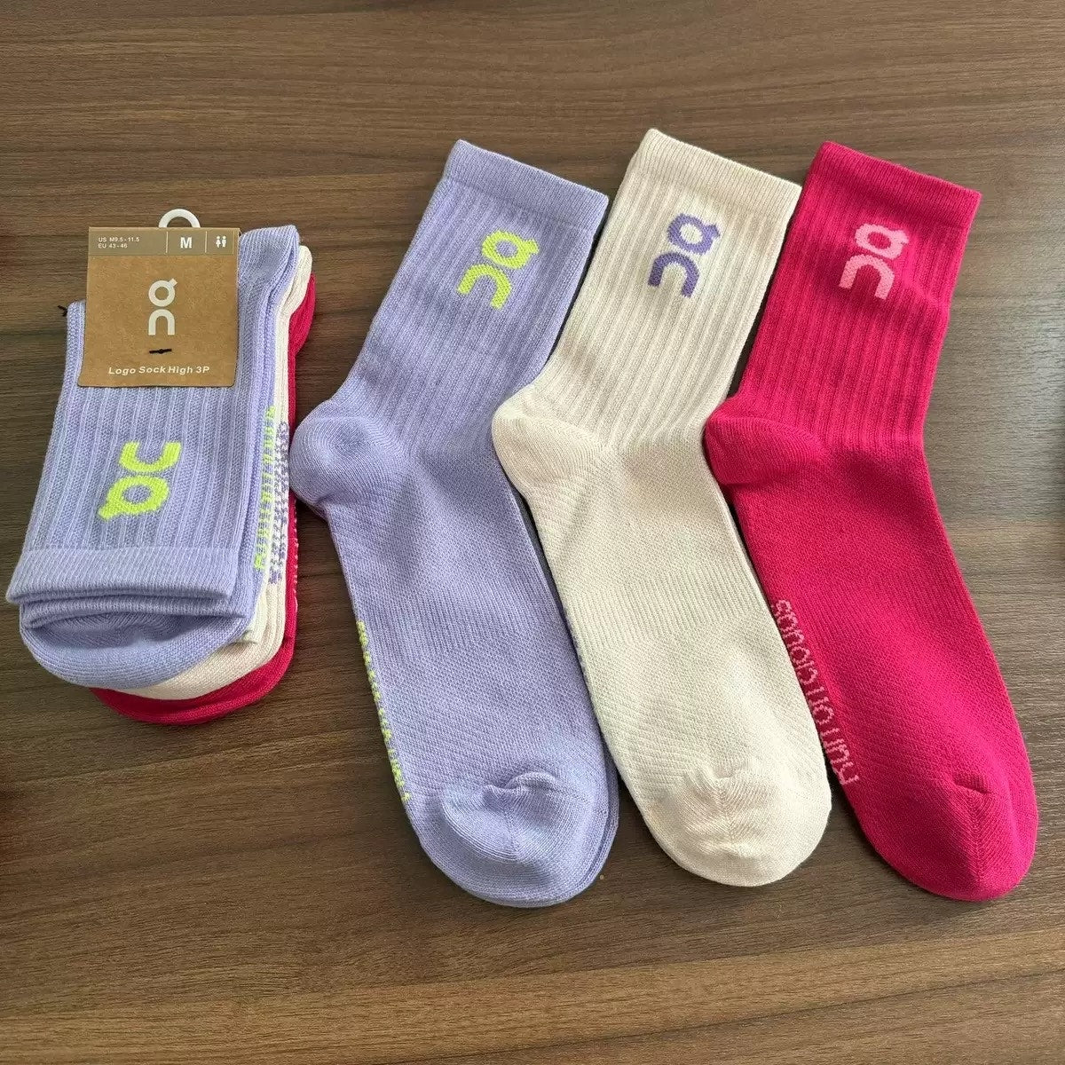 3 Pairs NWT On Cloud Socks Half-Calf Size Small Unisex