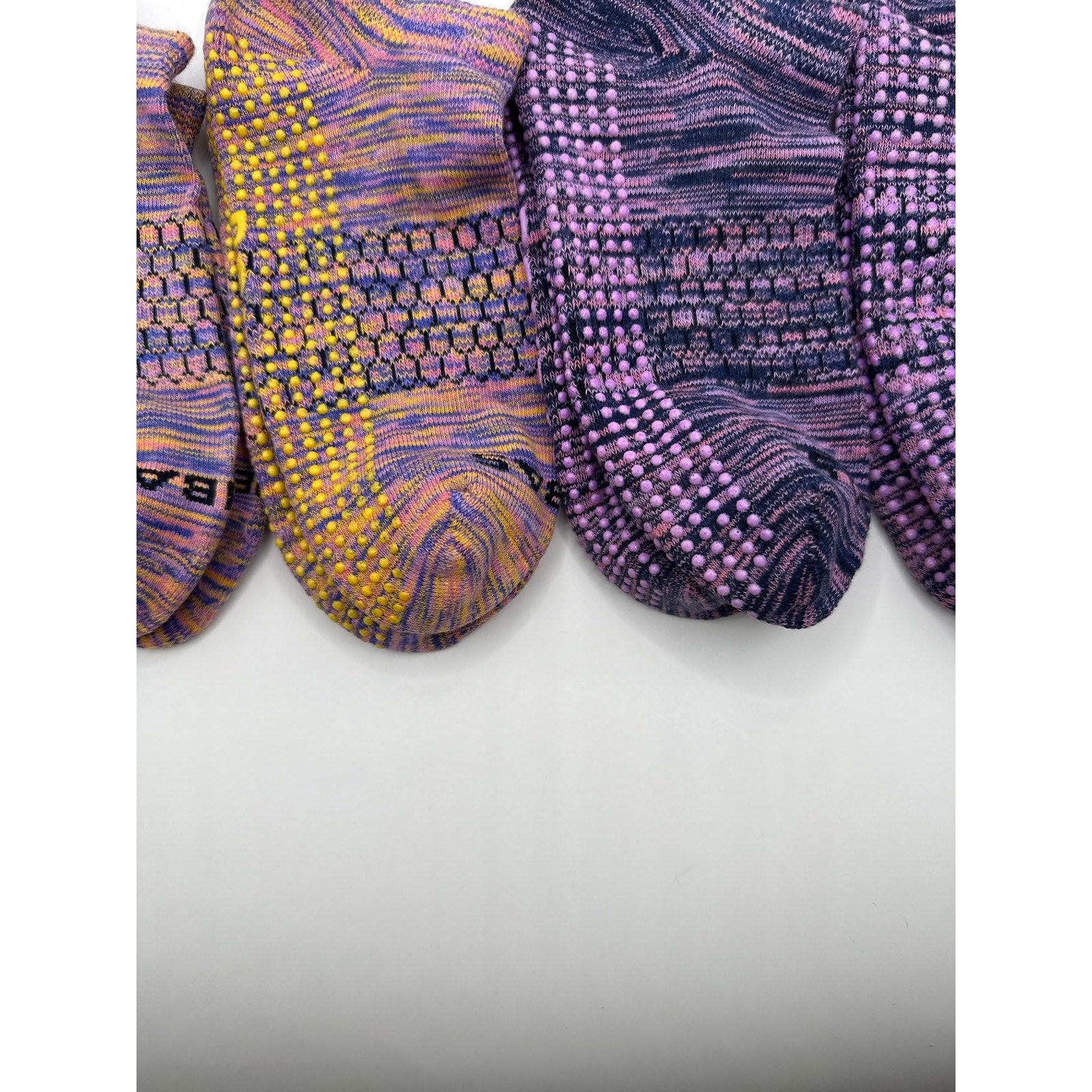 Bombas Women's Performance Gripper Ankle Socks Medium 4 pairs NWOT