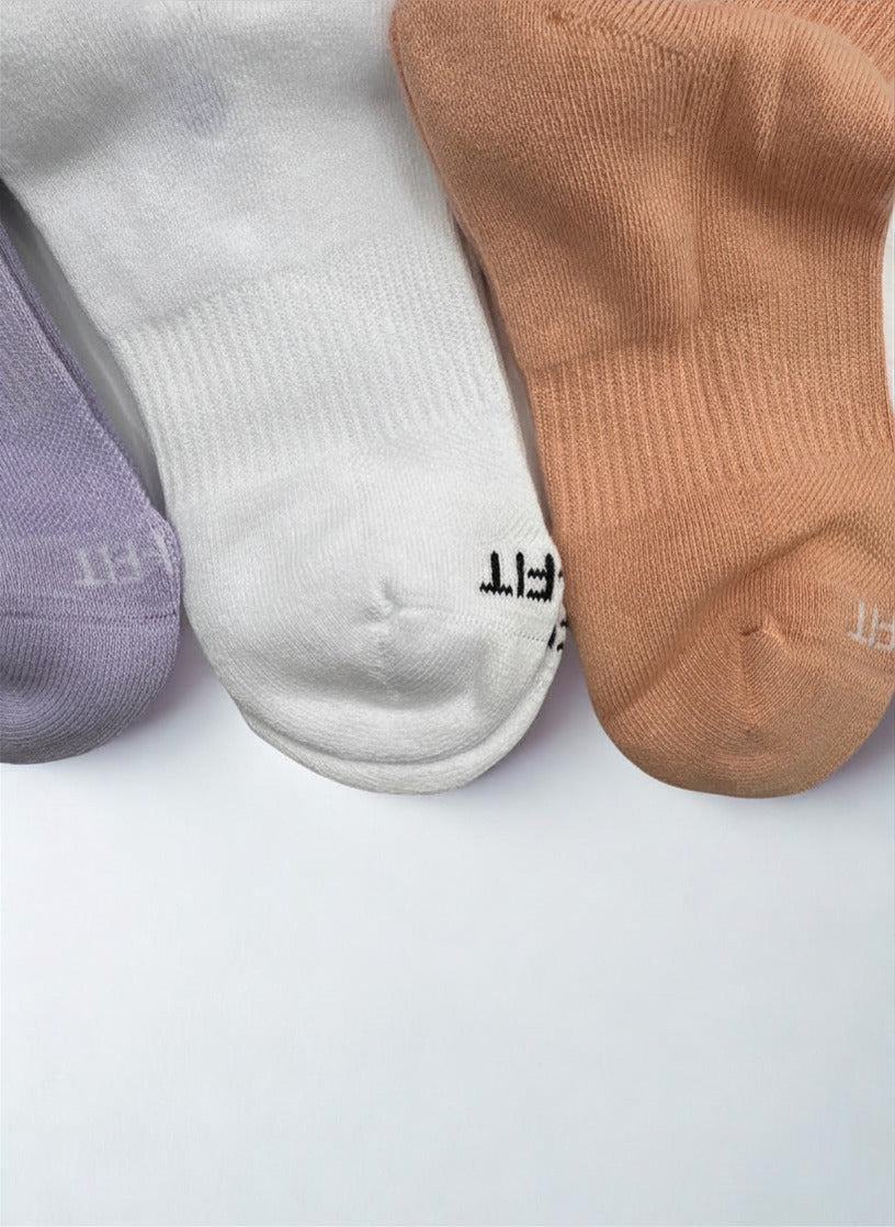3 Pairs NIKE Everyday Plus Cushioned Crew Socks Colorful Dri-Fit Size Medium