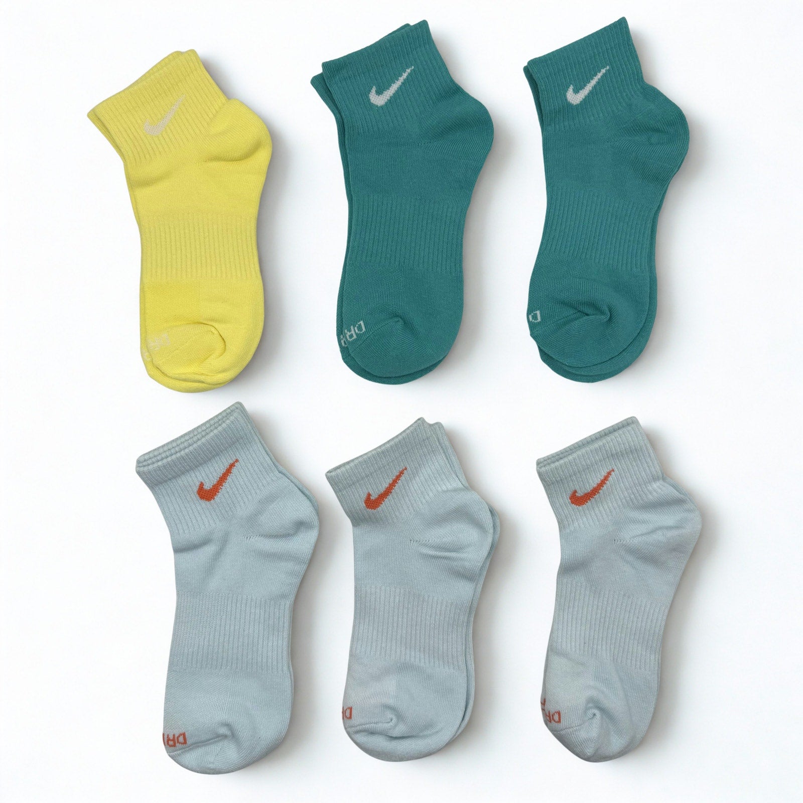 NIKE 6 Pairs Women Men's Quarter socks Size Medium