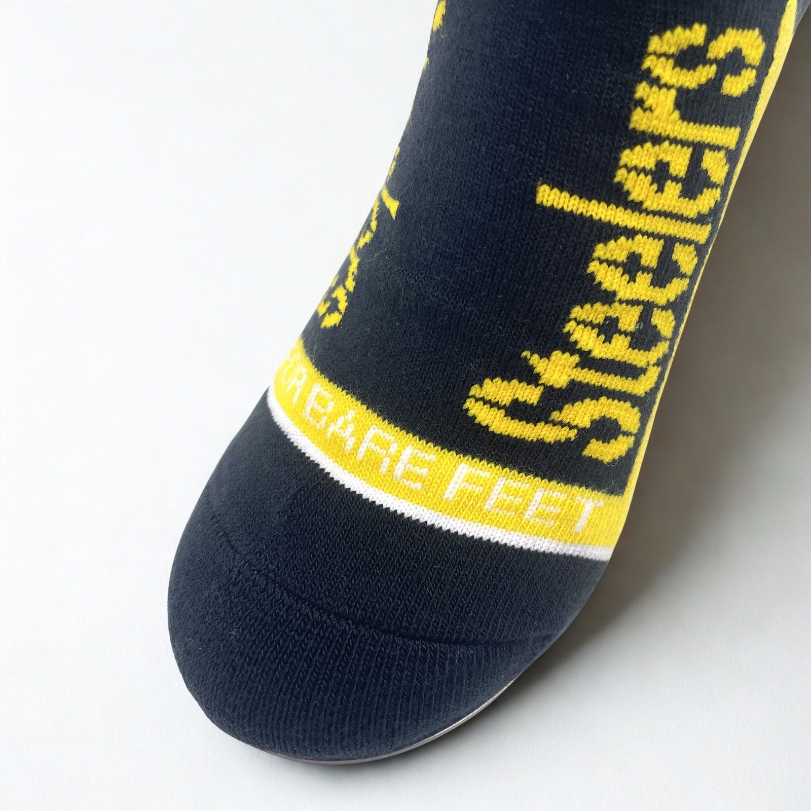 Bare Feet Pittsburgh Steelers "Lil' Deuce" Crew Socks Size Medium
