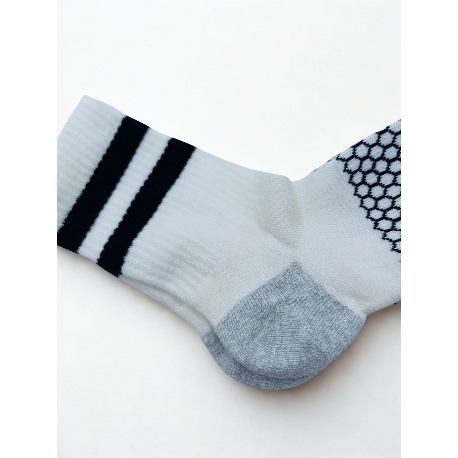 4 Pairs Bombas Stripe Quarter Socks Size Large 8-12