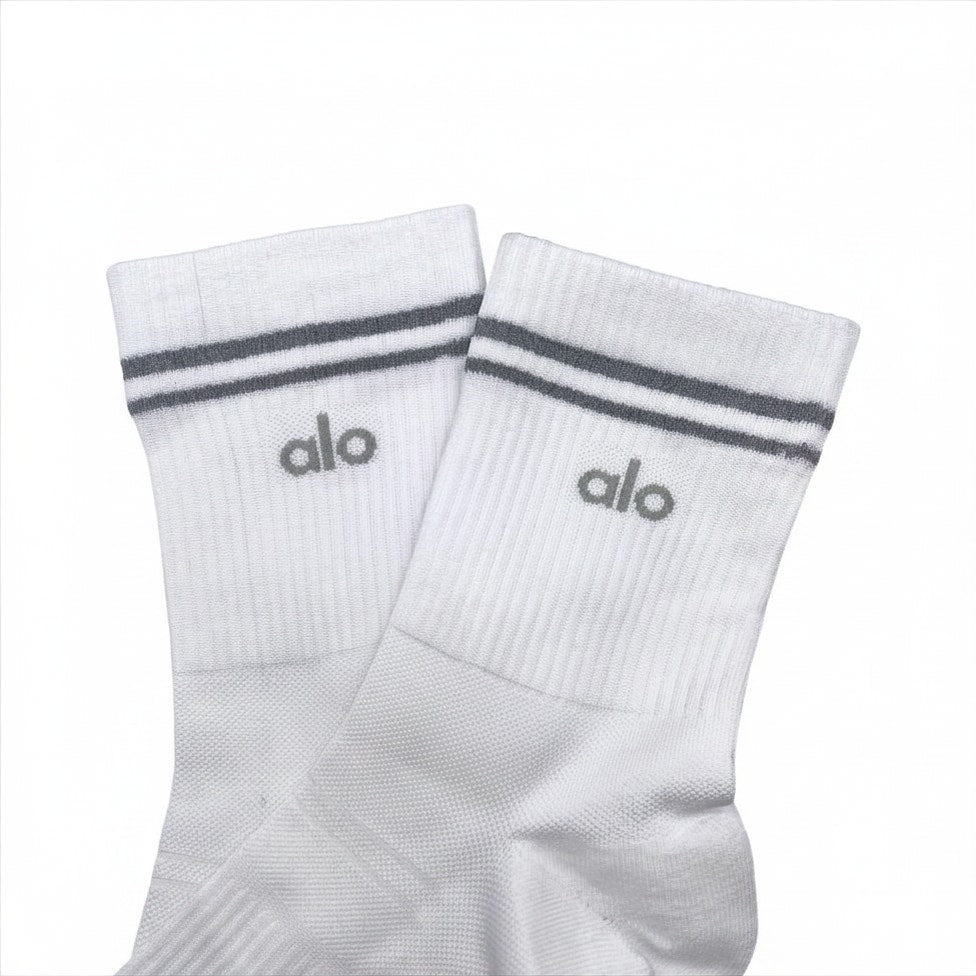 6 Pairs Alo Yoga Unisex Half Crew Performance Socks M/L fits sizes 8 – 11