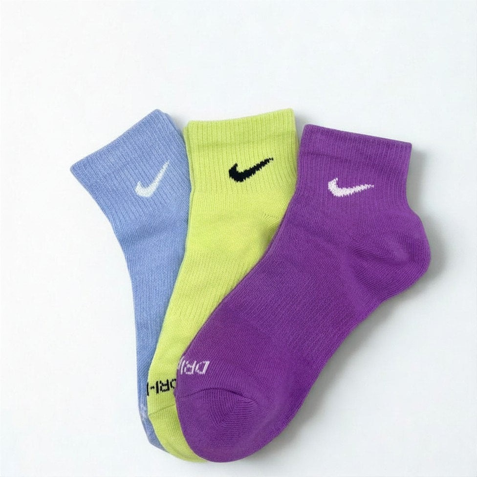 NIKE 6 Pairs Women Men's Quarter socks Size Medium